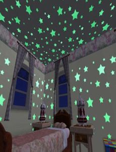 300 étoiles 3D brillent dans les autocollants muraux sombres Enfants 039s Glow Stickers fluorescents Baby Room Bedroom plafond Décoration Home Decoration CH4459499