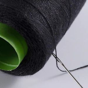300 meter polyester naaimrire brei-draden met de hand genaaide jeans deken huishoudelijk naaimachine draadspoel polyester draad