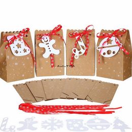 300 stks kerstcadeau Zakken Assortment Kraft Paper Favor tassen met vakantiegeschenktags voor kerstfeestartikelen