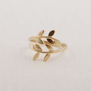 Beautiful Leaf Ring Plant Cluster Rings For Women 18K Gold Plated