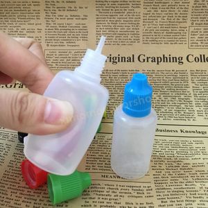 Бутылки с капельницей PE 30 мл с красочными детскими крышками Тонкий наконечник пластиковой эликид бутылка 1 унция