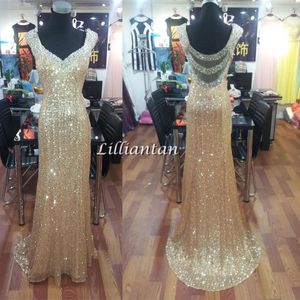 Elegant Gold Sequins Celebrity Dresses Sparkly Beaded Collar Long Formal Evening Gowns Reception Gowns Red Carpet Dresses Banquet 269G