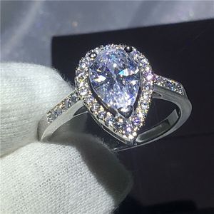 Heart Love Ring 925 Sterling Silver Engagement Bröllopsband Ringar för Kvinnor Pear Cut 3ct Rensa Diamond Crystal Bijoux
