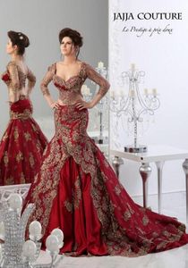 Rote Spitze formale Meerjungfrau-Abschlussballkleider 2020 Arabisch Jajja-Couture Stickerei V-Ausschnitt Vestidos Abendkleider mit durchsichtigen 3/4 langen Ärmeln