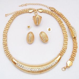 18k Gold Plated Clear Crystal Detaljerad Diamante Wedding Banquet Jewelry Set Woman Gift Necklace Set 768