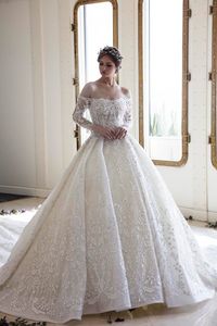 Dubai Long Sleeve Country Wedding Dresses Lace 3D Floral Applique Beads Off Shoulder Plus Size Wedding Gowns Sweep Train Beach Bridal Dress