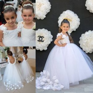 Förtjusande bollklänning Flower Girl Dresses for Weddings Lace Appliqued Backless Little Girls Pageant Dress Tulle Sweep Train Communion Grows