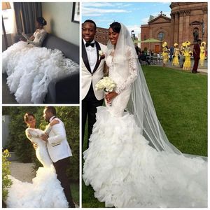 Luxury African 2016 Full Lace Bröllopsklänningar Sequins Långärmad sjöjungfru Bröllop Bröllopklänningar Cascading Ruffles Plus Size Sweep Train