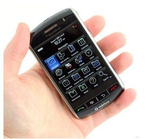 Zarzamora Roja al por mayor-Original BlackBerry Desbloqueado MP Cámara Red WCDMA GSM x Píxeles pulgadas Teléfono celular reformado