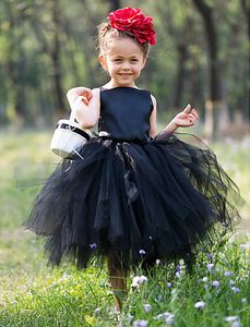 Elegante lindo vestido de baile Tea-length Flower Girl vestido de cetim e tule sem mangas