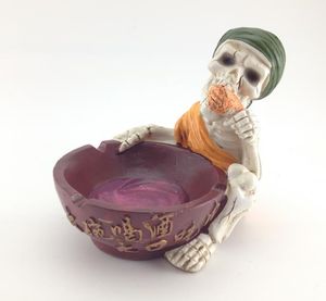 Free shipping wholesalers new Drinking bowl skull ashtray, product size 12 * 10 * 13.5cm, personalized gift boy