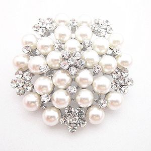 Venda quente de Alta Qualidade Imitação de Pérolas Flor Pinos Broches B028 Espumante Crystal Clear Bridal Bouquet DIY Broche Para O Casamento Das Mulheres Presente