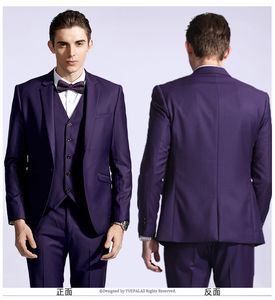 Nuovo elegante smoking da sposo viola slim fit con risvolto con risvolto One Button abito da sposa da uomo abbigliamento da ballo tailleur (giacca + pantaloni + cravatta + gilet)