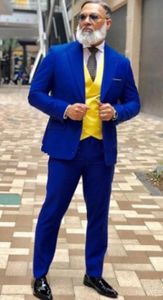 Royal Blue Groom Tuxedos Peak Lapel Groomsman Wedding 3 Piece Suit Popularne Mężczyźni Business Party Jacket Blazer (kurtka + spodnie + krawat + kamizelka) 88