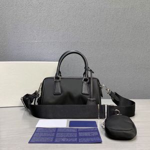 Großhandel neue wasserdichte Boston-Tasche Damen-Umhängetasche weibliche Hochleistungshandtasche lässige Umhängetasche aus Leder wilde horizontale Handtasche