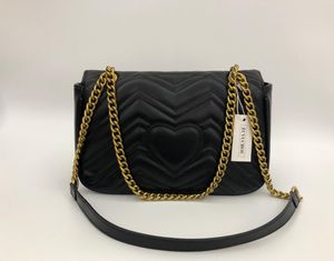 Hög kvalitet nya designer handväskor för kvinnor Berömda guldkedja Axelväskor Crossbody Soho-väska Disco Axelväska Plånbok 26CM