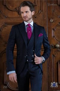 Alta qualità Due bottoni Strisce blu navy Smoking dello sposo da sposa Picco risvolto Groomsmen Uomo Abiti da ballo formale (Giacca + Pantaloni + Gilet + Cravatta) W146