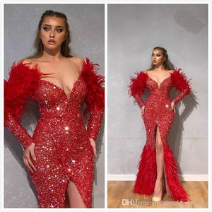 2020 Árabe Aso Ebi vermelhos Cristais Rhinestone luxuosos vestidos de noite de penas sereia Vestidos de baile formal do partido de alta Dividir Vestidos Recepção