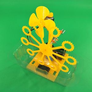 Selbstgebaute Seifenblasenmaschine DIY Wissenschaft und Technologie und Experiment Jugendtechnologie Produktionsmaterialien Kinderspielzeug