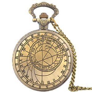 Hurtownie 50 sztuk / partia Vintage Grawerowanie Roman Character Compass Mapowanie Wzór Zegarek Kieszeniowy Rocznik Mężczyźni Kobiety Antyczne Modele Tuo Stół Zegarek