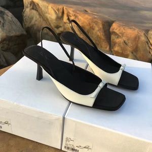 프랑스 여성 샌들 2020 숙녀 오픈 발가락 벨트 디자인 슬링 백 얇은 하이힐 샌들 신발 광장 발가락 여름 드레스 파티 신발