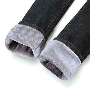 Plus sammet höga midja jeans kvinnor varm tjockt höst vinter jeans femme casual vintage stretch kvinnor penna byxor q817