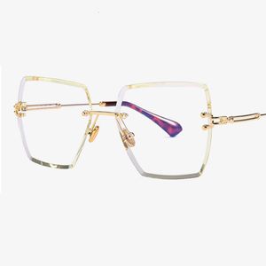 Wholesale-Crystal Square Rimless Sunglasses Gradient Lens Transparlear Sun Glasses For Women Vintage Brand Big Ladies Eyewear C19041901