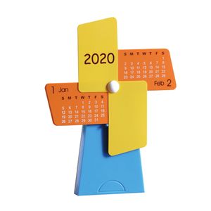 Creative Dutch Windmill Desktop Calendar med penna hållare Plastiska bordsskiva Stationery Organzier Novelty Home Office Gift Decoration