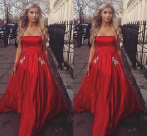 2019 designer röd prom klänningar lång billig med fickor pärlstav kristall strapless klänningar kväll slitage formell elegant fest klänning plus storlek