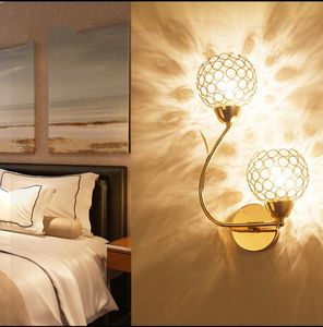 Goldene Wandlampen, doppelköpfige K9-Kristall-Kreativkunst-Liegeplatzlampe, Kugellichter, Innenbeleuchtung, E14-Birne, LED-Spiegelleuchte