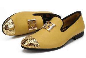 Мужчины кожа большой размер мода мужчины Повседневная обувь дизайн яркое лицо пряжки и золото металлический носок мужчины вождения обувь часть квартиры платье обувь 38-46