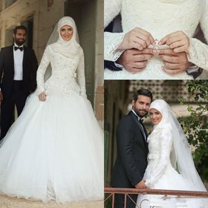 2019 Abiti da sposa arabi islamici musulmani A Line Abiti da sposa invernali in pizzo Maniche lunghe Abito Midwest con collo alto