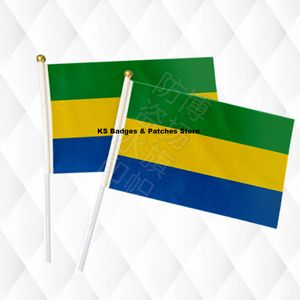 GABON Ручной удерживаемой палкой ткань флаги безопасности мяч верхняя рука национальные флаги 14 * 21см 10 шт. Много