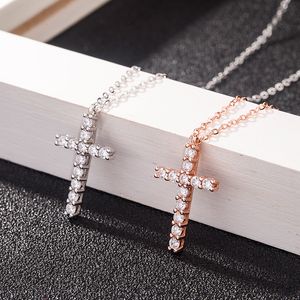 Lyx Cubic Zircon Cross Pendant Halsband 925 Sterling Silver Cross Christian Jesus Smycken för Kvinnor Present