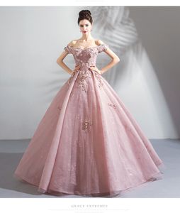 2019 Neues, errötendes rosa Spitze-Ballkleid, farbenfrohes Hochzeitskleid, schulterfrei, bodenlang, mit Schnürung am Rücken, modernes, nicht weißes Brautkleid