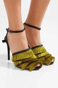 Gorąca Sprzedaż-Hunter Army Green Tassel Fringe Pompy Feminino Stiletto Heels Fashion Nowy 2018 Kobiet Gladiatorów Peep Toe