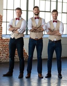 Neue Stil Bräutigam Westen 2019 Slim Fit Groomsmen Weste Nach Maß Einreiher Hochzeit Weste Herren Westen Für Party