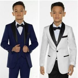 Handsome Boys 'Suits Kids Formal Tuxedos för bröllopsjal Lapel Children Suits Pants Jacket Vest Fit Evening Party Dinner Suits Anpassa