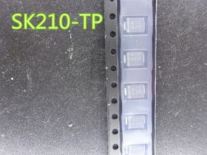 100st elektroniska komponenter Schottky diod SK210 TP I lager