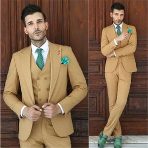 Przystojny męski garnitur smokingowy Slim Fit Peaked Lapel Formalne Groom Wear Prom Dinner Leisure Blazer 3 Sztuk (Kurtka + Kamizelka + Spodnie)