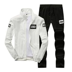 Uomini nuovissimi Set Moda Autunno Primavera Sporting Suit Felpa pantaloni della tuta 2 pezzi Abbigliamento Uomo maschio sottile Tuta sportivo Trend