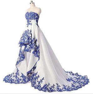 Abiti da sposa alti e bassi con applicazioni in pizzo bianco e blu royal Sweetheart senza maniche corti davanti lunghi sul retro Abiti da sposa in organza High2241