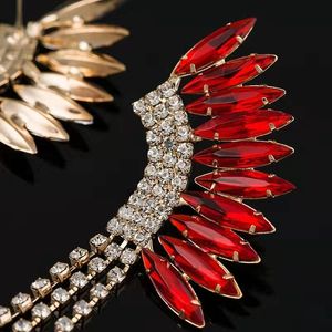 Hurtownie - Tassel Wedding Weddine Dangle Kolczyki Dla Kobiet Luksusowy Projektant Czerwony Zielony Bling Diamond Dangling Kolczyk Zaręczyny Biżuteria