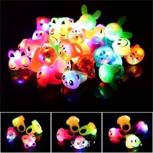 Soft Glue Animal Rings Party Favor Ornaments LED Luminescence Finger Lamps Cartoon Ring Boys Girls Small Gifts Jewelry 0 89mc H1