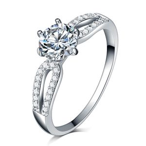 ファッションショーエレガントな気質ジュエリーレディースガールホワイトシルバーいっぱいの結婚指輪クラシックビンテージリングの女性無料配送