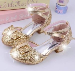 2019 Nuove scarpe da principessa per bambina con paillettes Sandali per bambina per bambini Scarpe per feste di matrimonio Scarpe da ballo da ballo Costume da Cenerentola