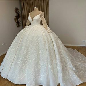 Princess 2020 Plus Size Wedding Dresses V Neck Long Sleeve Ball Gown Sweep Train Applique Lace Wedding Dress Vestido Noiva