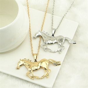 Collana con ciondolo a forma di cavallo di gioielli di moda per regalo da mamma per ragazza in argento placcato oro da donna YD0069