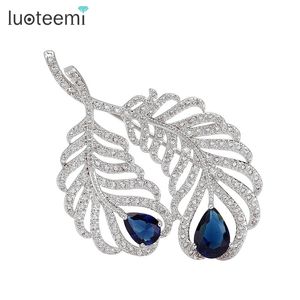 Feather Shape Women Brooch Clear Cubic Zirconia Big Luxury Wedding Bridal Brooch New Arrival design LUOTEEMI