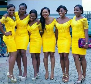 Sexy Yellow Mermaid Bridesmaid Dresses V Neck Short Sleeves Maid of Honor Gown Mini Length Wedding Party Dress Custom